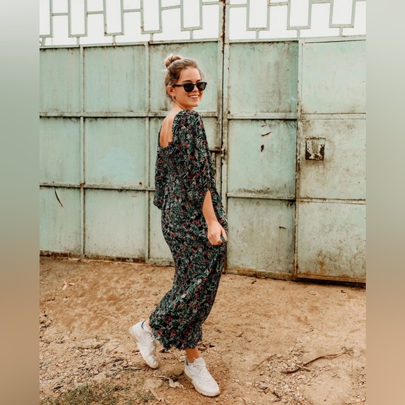 New ~ Lost + Wander Navy Floral Goodnight Garden Maci Dress Size M - Picture 11 of 11